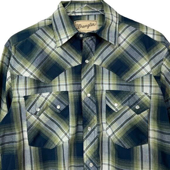 Wrangler Men's Green Plaid Pearl Snap Button Western Shirt Medium Long Sleeve - Picture 2 of 4